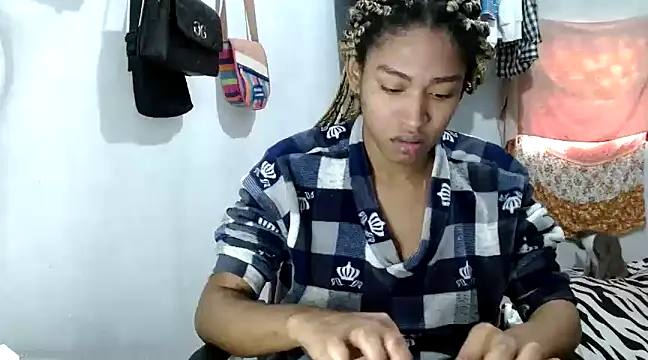 angelamarie1 online show from 02/09/25, 04:18