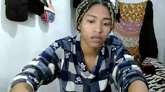 angelamarie1 online show from 02/21/25, 01:11