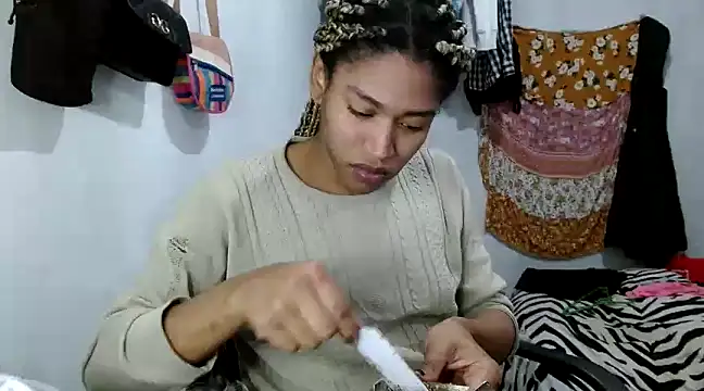 angelamarie1 online show from 02/24/25, 02:19