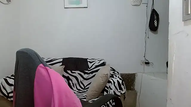 angelamarie1 online show from 03/27/26, 10:37