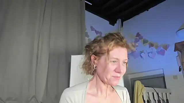 Lola Belgium online show from 03/11/25, 09:15