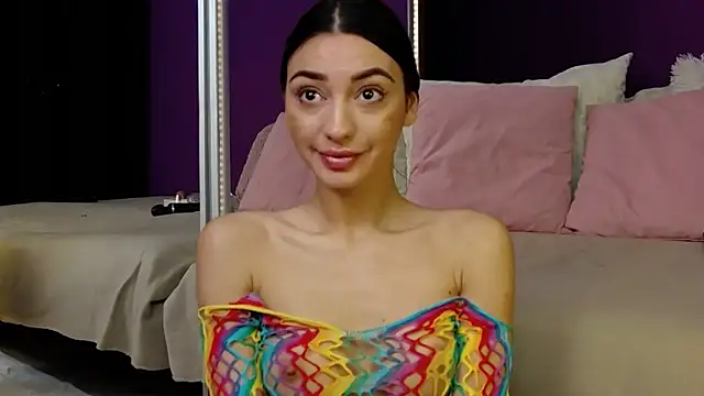 Snapshot of LucyKims chatting on 01/21/25, 01:39 LucyKims online show from 01/21/25, 01:39
