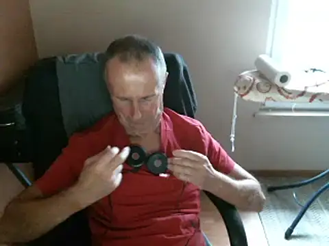 Snapshot of olibrius71 chatting on 01/09/25, 02:29 olibrius71 online show from 01/09/25, 02:29