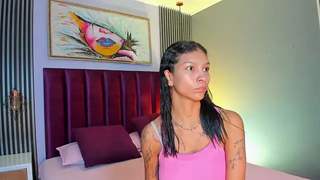 LauraAristizabal online show from 03/12/26, 12:33