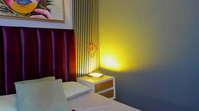 LauraAristizabal online show from 03/29/26, 12:43