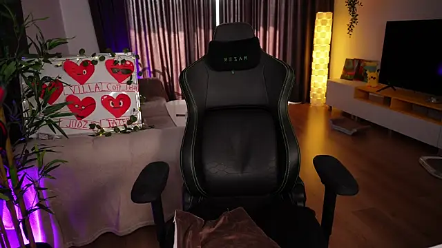 ShyNdWild online show from 02/26/25, 02:03