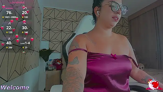 vane lopez  online show from 10/08/25, 06:05