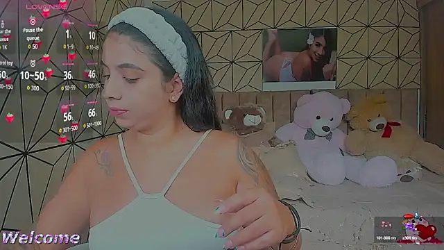 vane lopez  online show from 10/14/25, 05:36