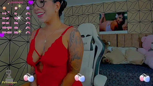 vane lopez  online show from 02/12/26, 07:42