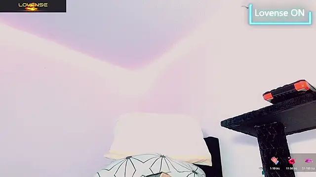 Snapshot of Miss_Nasty_Lia chatting on 05/08/26, 05:40 Miss Nasty Lia online show from 05/08/26, 05:40