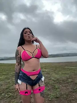 Snapshot of Karol_Green_Motorcycle chatting on 03/15/25, 12:24 Karol Green Motorcycle online show from 03/15/25, 12:24