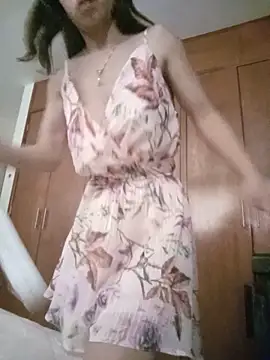 MINI Petite online show from 06/20/26, 05:05
