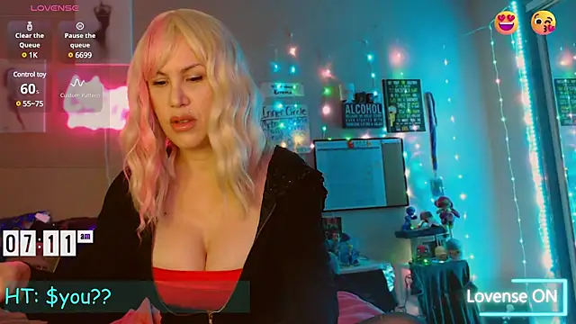 EmmaIsHere online show from 02/11/25, 02:13