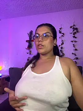 kittylu   online show from 10/03/25, 02:30