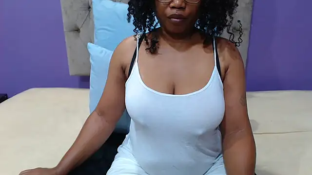 PeachAss4UU online show from 03/24/26, 05:34