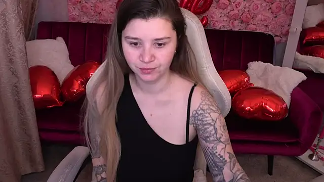 Snapshot of AmellyMilly chatting on 02/15/26, 06:43 AmellyMilly online show from 02/15/26, 06:43