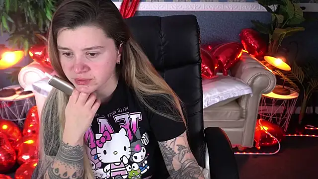 Snapshot of AmellyMilly chatting on 02/21/26, 01:45 AmellyMilly online show from 02/21/26, 01:45