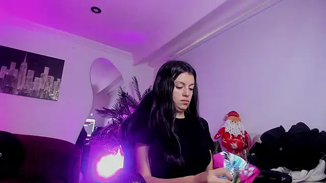 Meghan320 online show from 12/05/25, 11:30