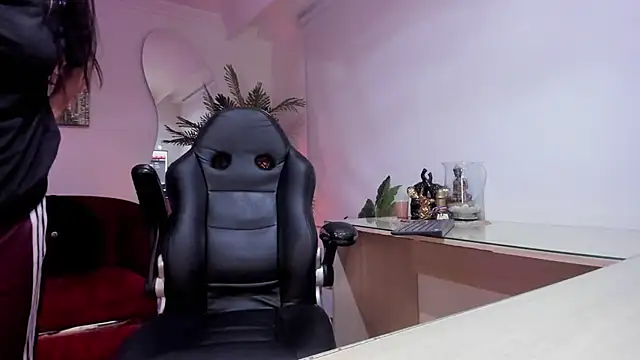 Meghan320 online show from 02/10/26, 11:36