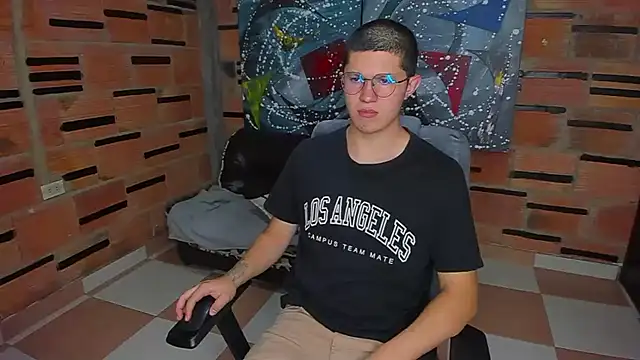 patrik 027 online show from 02/20/25, 02:24