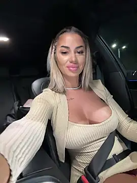 KirstieVegas online show from 03/02/25, 09:32