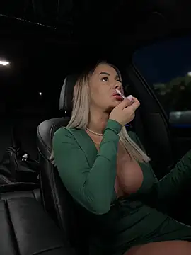 KirstieVegas online show from 03/13/25, 04:56