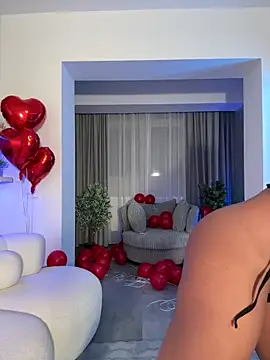 Snapshot of KirstieVegas chatting on 02/15/26, 04:25 KirstieVegas online show from 02/15/26, 04:25