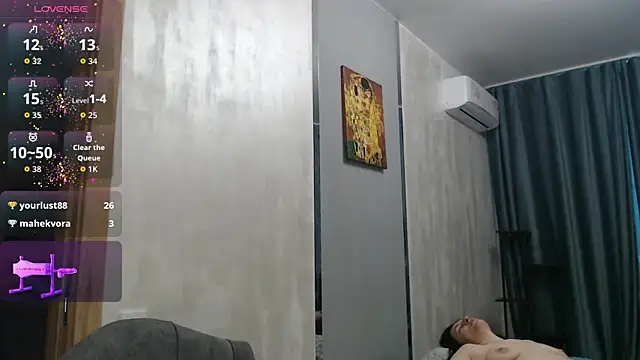 Stacy Davice online show from 04/01/26, 01:41