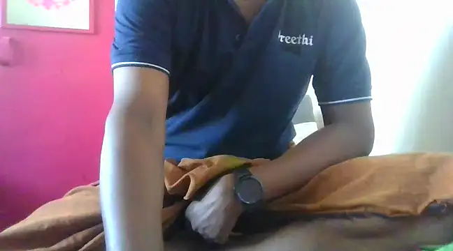 Mallupaiyanaachu online show from 03/14/25, 03:37