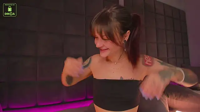 Jill Vega online show from 09/18/25, 04:47