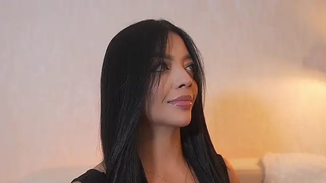 sarah hiill online show from 11/28/25, 10:01