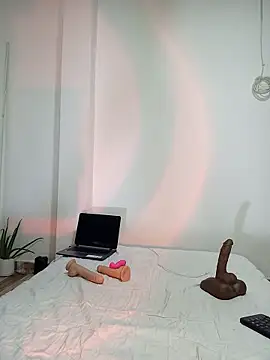 MiahWindsor online show from 09/27/25, 01:43