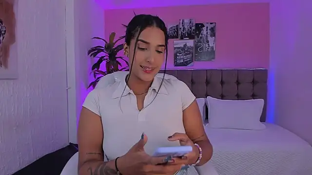 Stefhanyblow online show from 01/25/25, 04:13