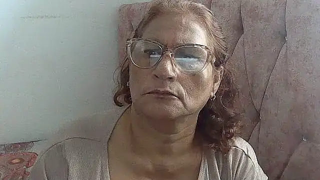 Snapshot of charrysexy1 chatting on 02/13/26, 02:24 charrysexy1 online show from 02/13/26, 02:24