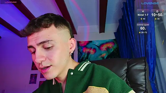 Snapshot of dimitri-bilak chatting on 03/08/25, 02:34 dimitri-bilak online show from 03/08/25, 02:34