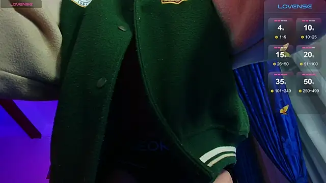 Snapshot of dimitri-bilak chatting on 03/08/25, 10:34 dimitri-bilak online show from 03/08/25, 10:34