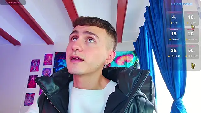 Snapshot of dimitri-bilak chatting on 03/13/25, 10:10 dimitri-bilak online show from 03/13/25, 10:10