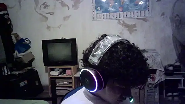 Emv2 online show from 02/04/26, 06:08