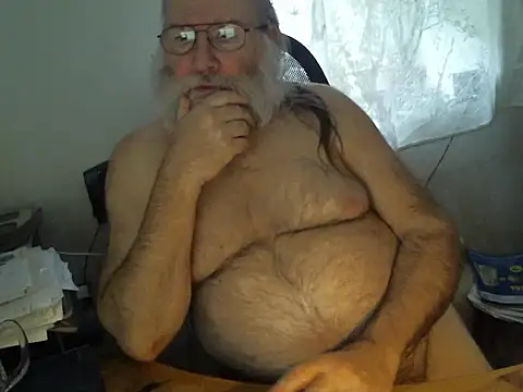 Snapshot of SexySantaC chatting on 01/15/25, 07:59 SexySantaC online show from 01/15/25, 07:59