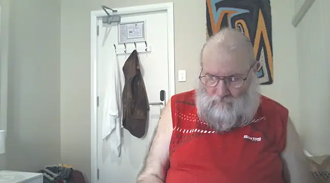 Snapshot of SexySantaC chatting on 03/11/25, 04:54 SexySantaC online show from 03/11/25, 04:54