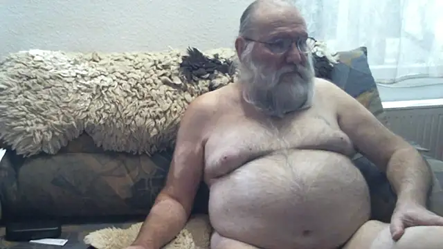 Snapshot of SexySantaC chatting on 09/24/25, 07:06 SexySantaC online show from 09/24/25, 07:06