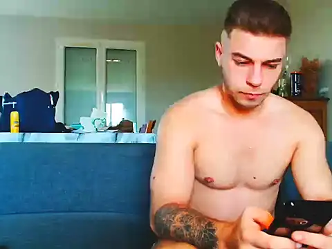 Elkafit28 online show from 04/18/26, 07:34