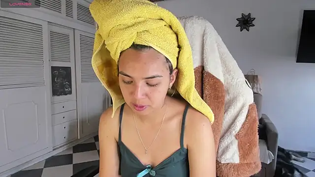 Miss Nicole online show from 01/15/25, 08:48