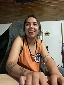 Miss Nicole online show from 03/01/25, 03:43