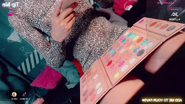 CharlotteBigCock online show from 11/05/25, 03:34