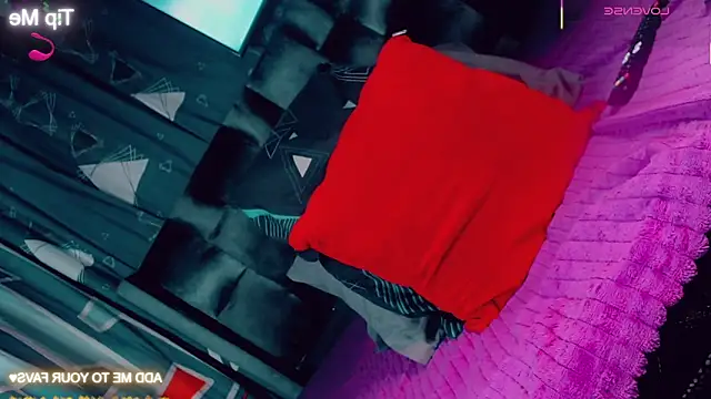 CharlotteBigCock online show from 01/16/26, 02:21