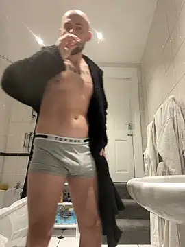 bigguy101 online show from 01/02/25, 06:07