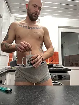 bigguy101 online show from 01/04/25, 07:55