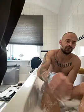 bigguy101 online show from 02/05/25, 11:02