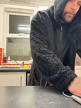 bigguy101 online show from 02/20/25, 01:57